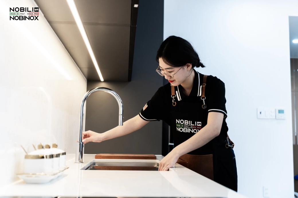 Ảnh VÒI RỬA BÁT DÂY RÚT NOBILI FLAG NB205 13