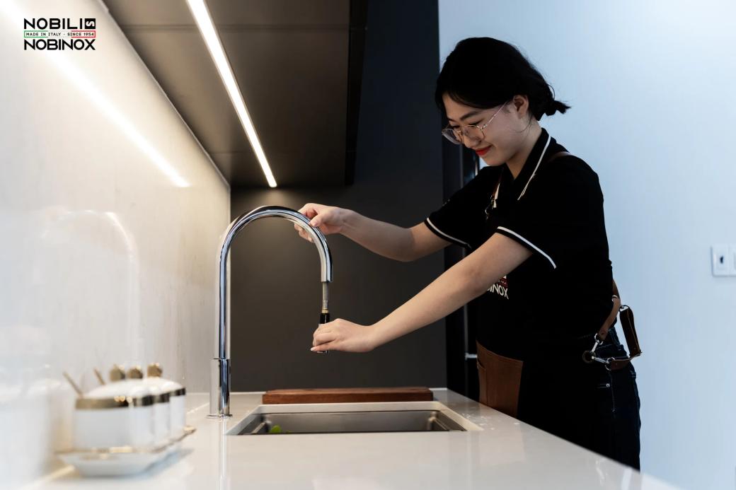 Ảnh VÒI RỬA BÁT DÂY RÚT NOBILI FLAG NB205 14