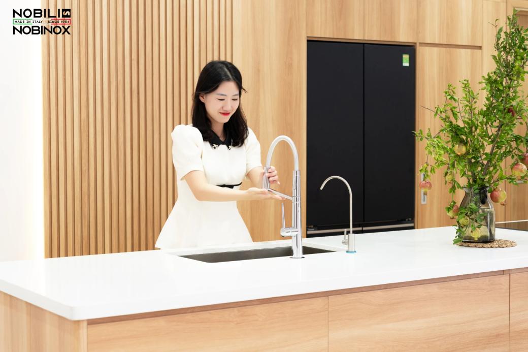 Ảnh Vòi rửa bát cần mềm NOBILI LEVANTE NB303 14