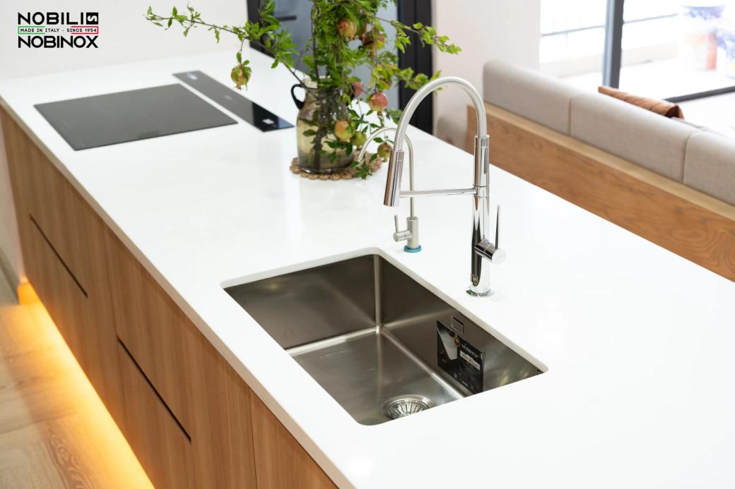 Ảnh Vòi rửa bát cần mềm NOBILI LEVANTE NB303 23